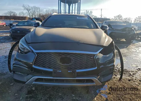 2017 Infiniti Qx30 Base z USA, uszkodzony, nr VIN SJKCH5CR3HA017259